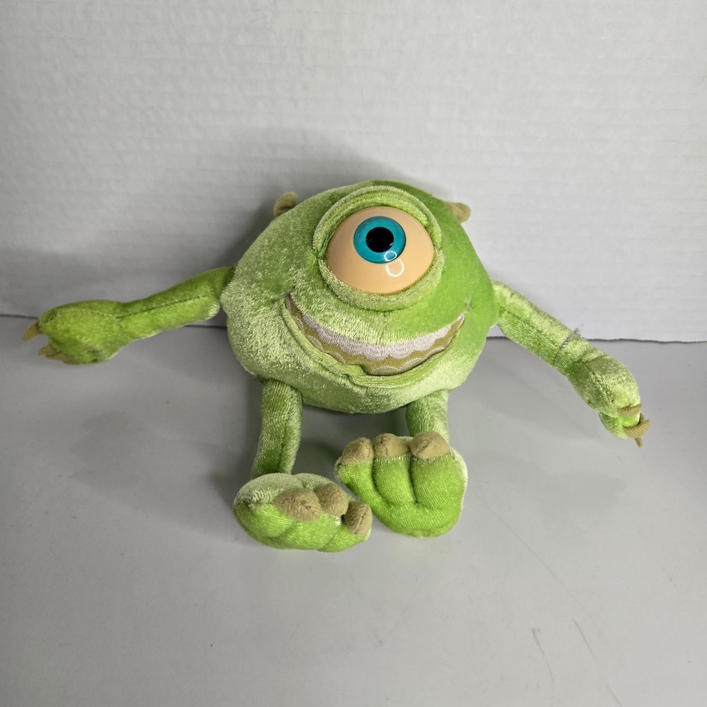 Disney Monsters Inc Mike Wazowski 8 Inch Disney Store Plush Vintage Velour
